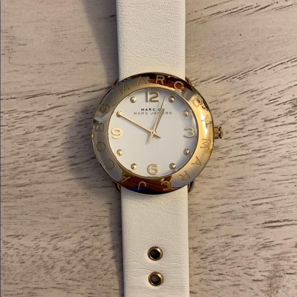 Marc by Marc Jacobs Watch - Picture 2 of 2